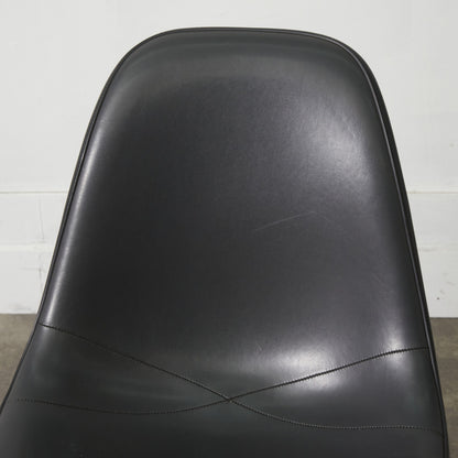 サイドシェルチェア スタッキングベース