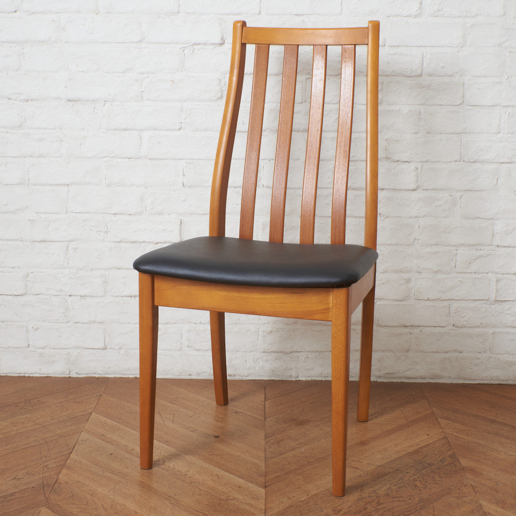 英国ヴィンテージ ダイニングチェア / 張替済