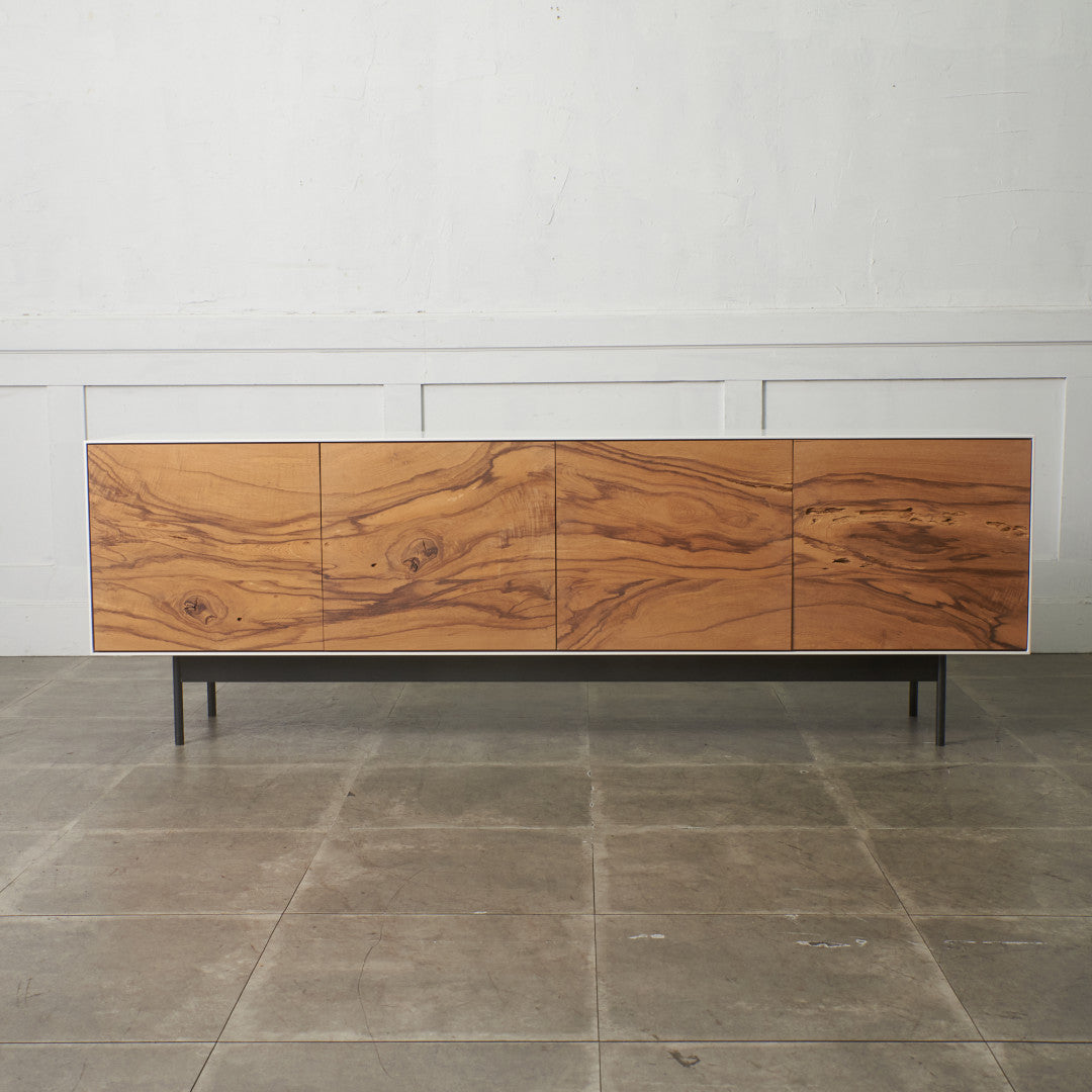 萵苣の木 サイドボード