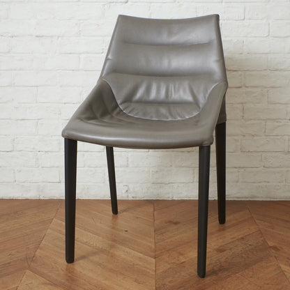 OUTLINE アームレスチェア