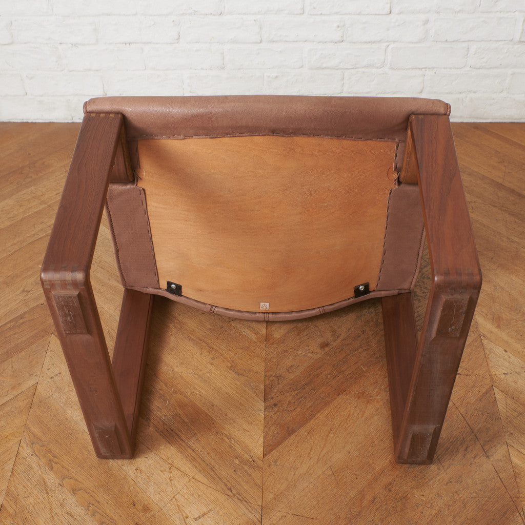 BOLS ダイニングアームチェア