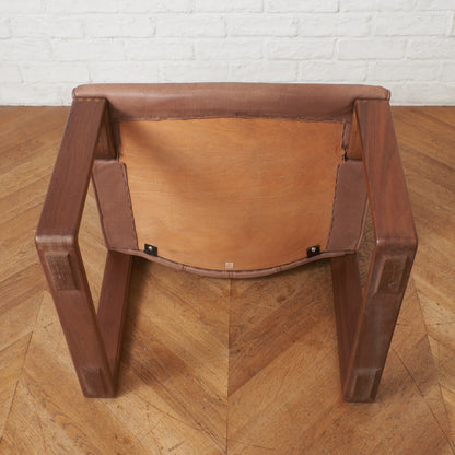 BOLS ダイニングアームチェア