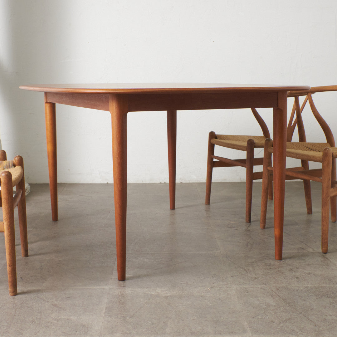 ヴィンテージ エクステンション ダイニングテーブル