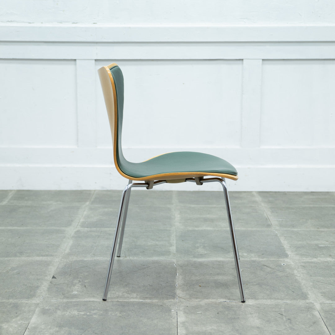 セブンチェア / フロントパディング