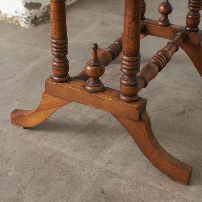 英国アンティーク サイドテーブル