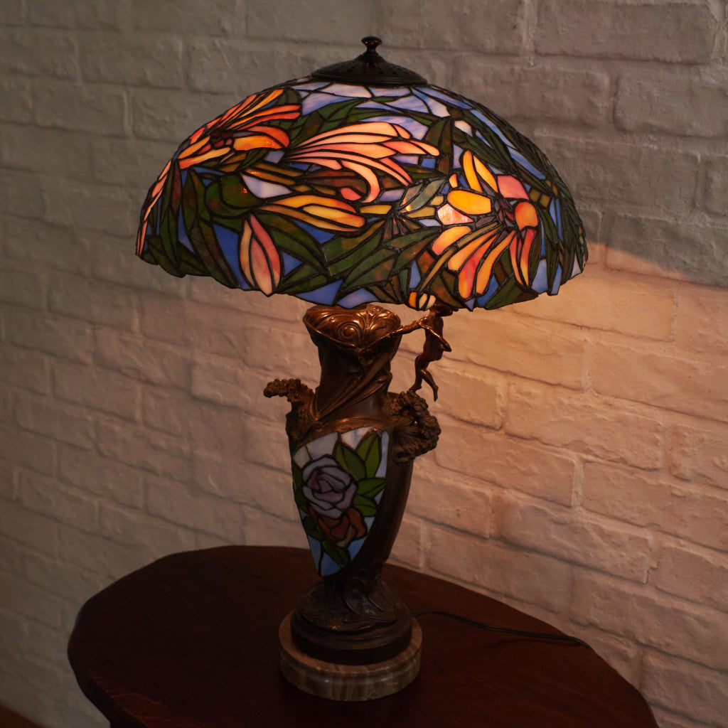 ステンドグラス ティファニーランプ