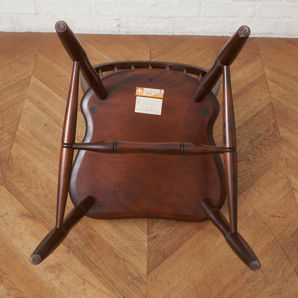 #72 リーチ型チェア