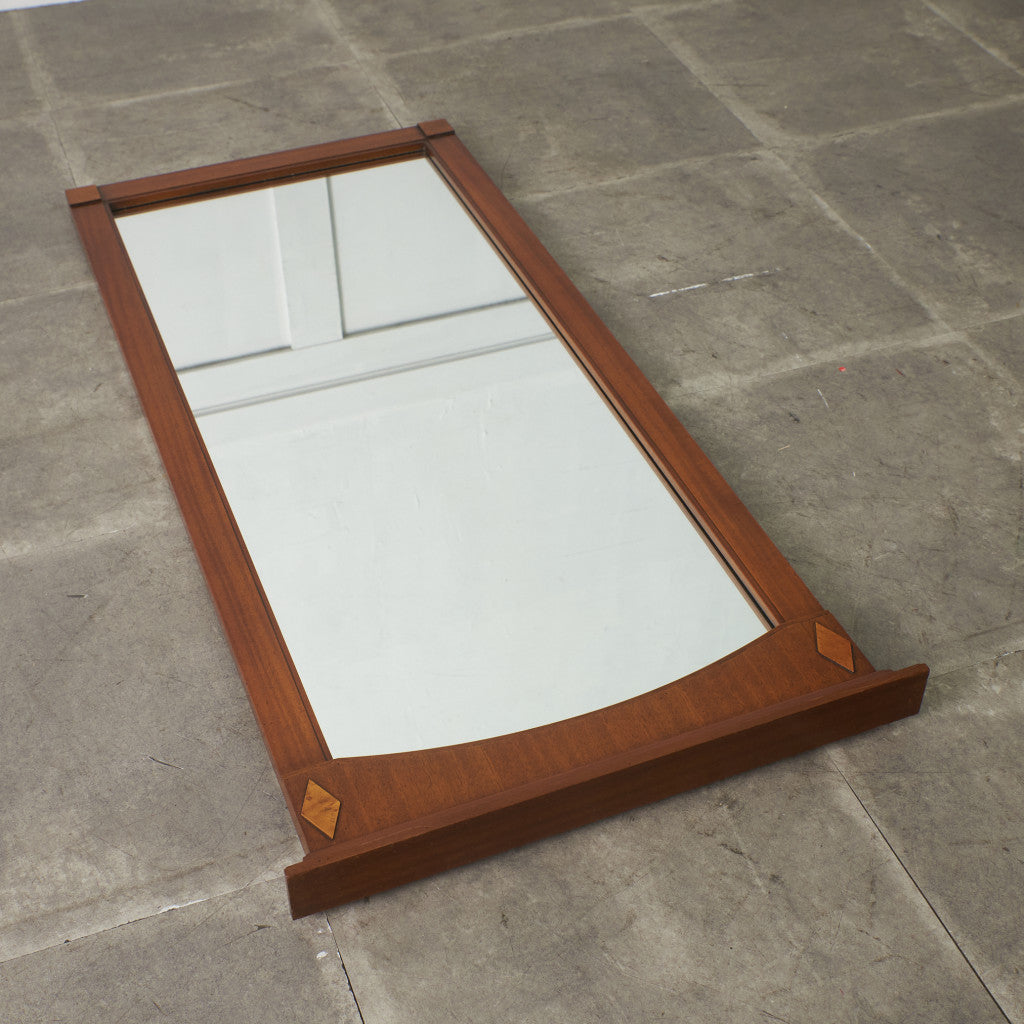 TRIUNE ウォールミラー