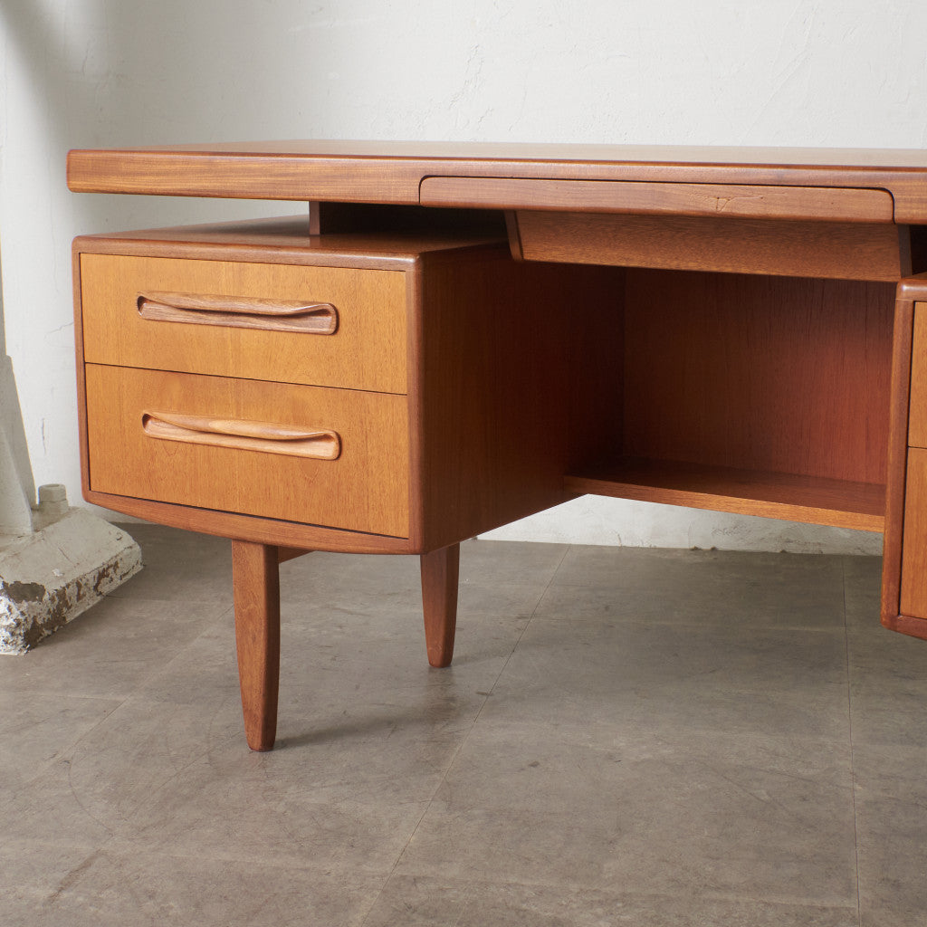 New Fresco ヴィンテージ デスク