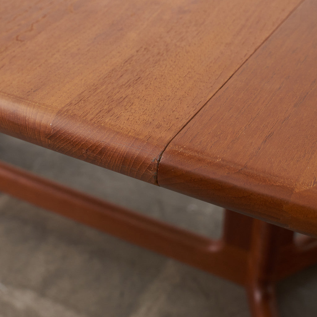 デンマーク エクステンション オーバルダイニングテーブル