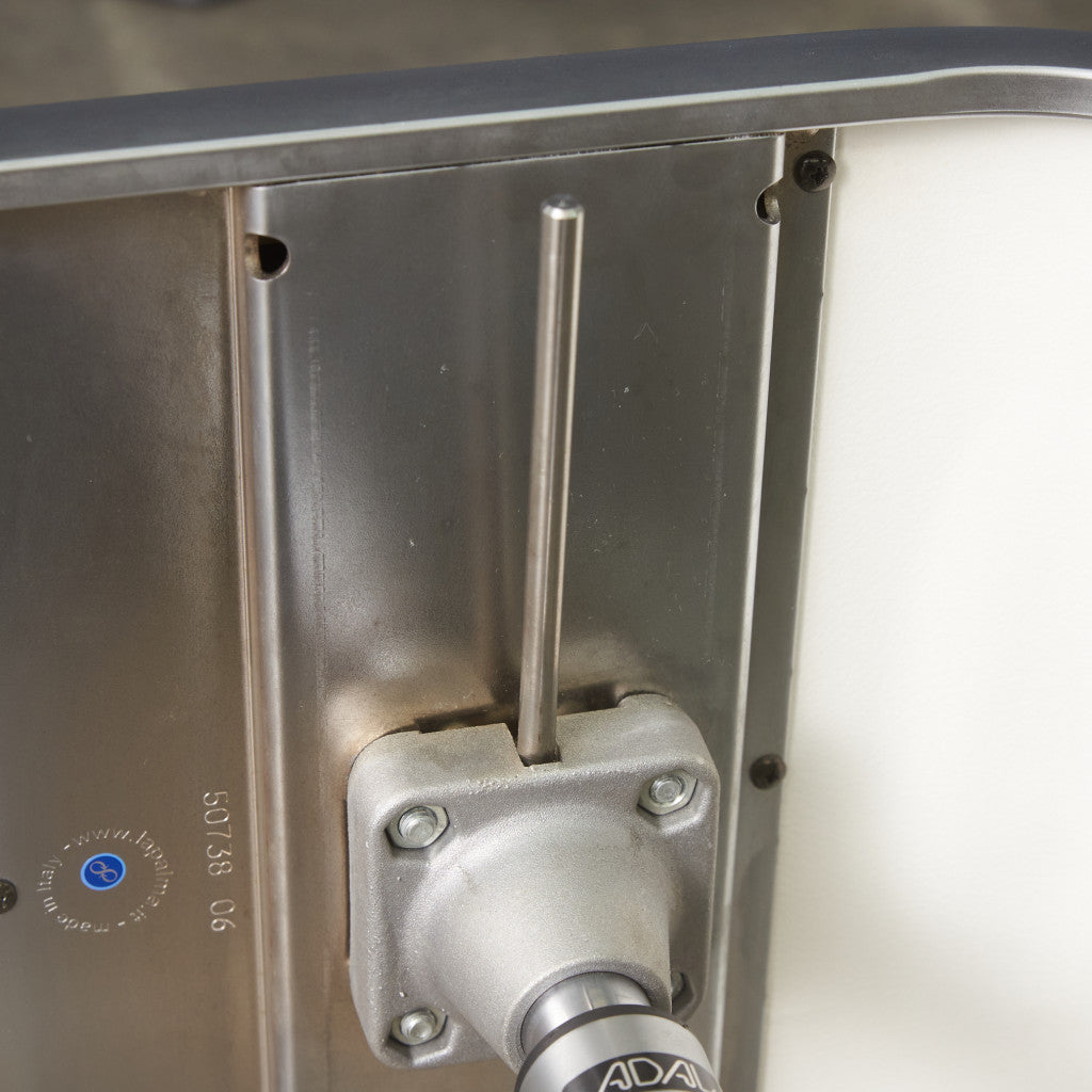 LEM 本革張りスツール