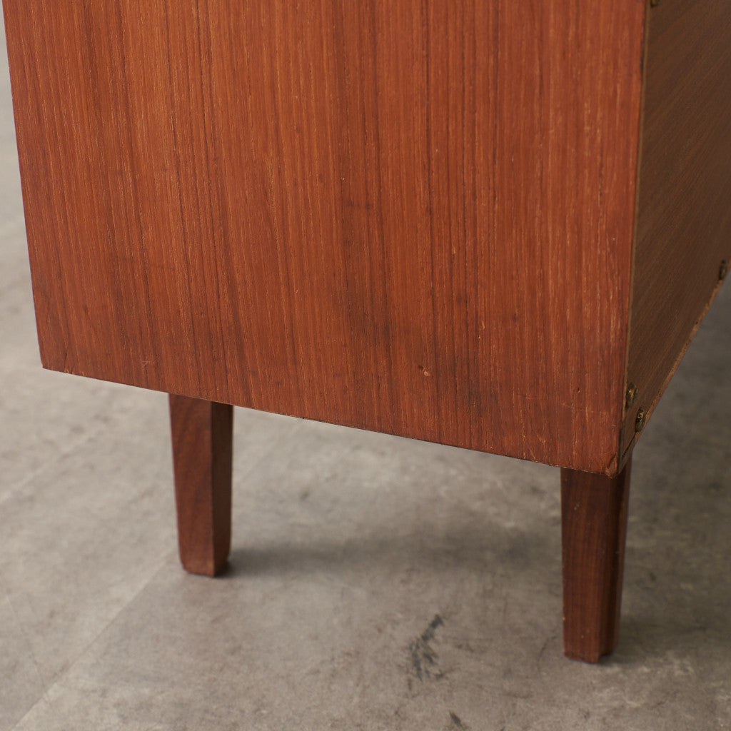 MULTI-WIDTH ガラスキャビネット