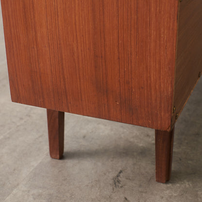 MULTI-WIDTH ガラスキャビネット