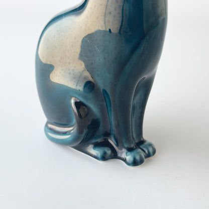 ヴィンテージ 猫のフィギュリン