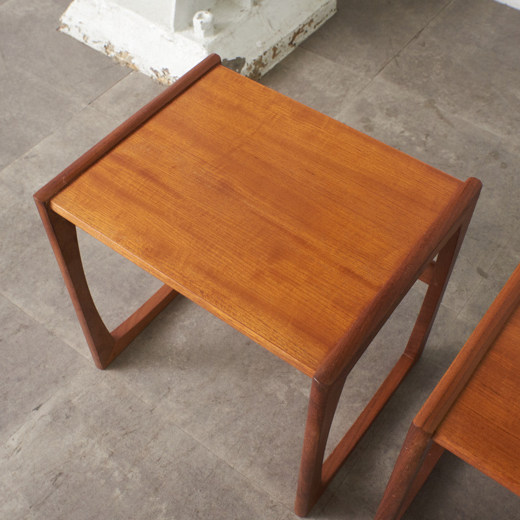 Quadrille ヴィンテージ ネストテーブル