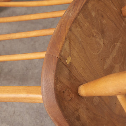 4本スポーク フープバックチェア