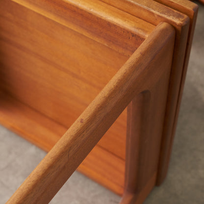 ヴィンテージ 拡張式天板付き ネストテーブル