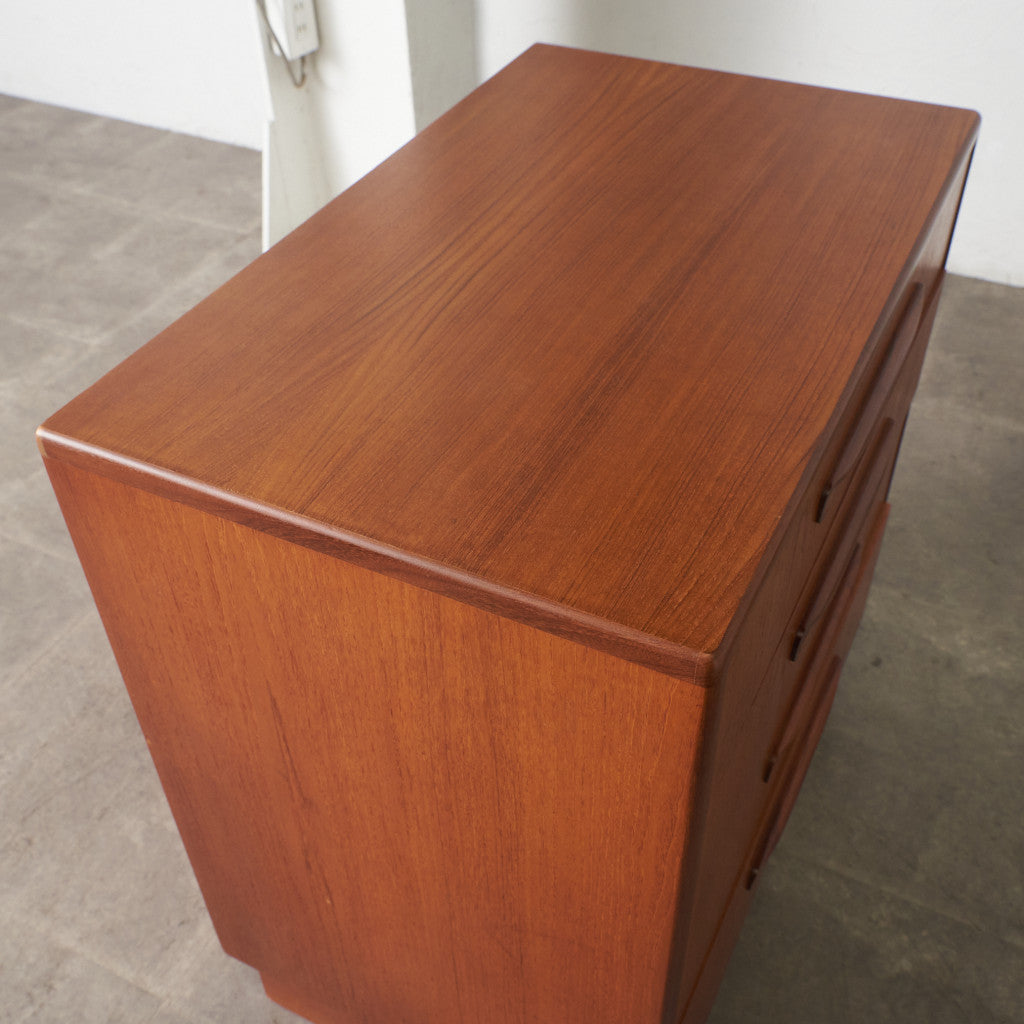 Fresco 4段 サイドチェスト