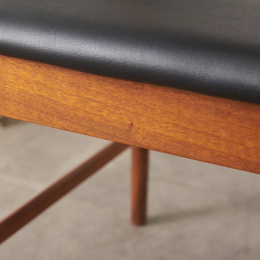 ヴィンテージ ダイニングチェア / 張替済