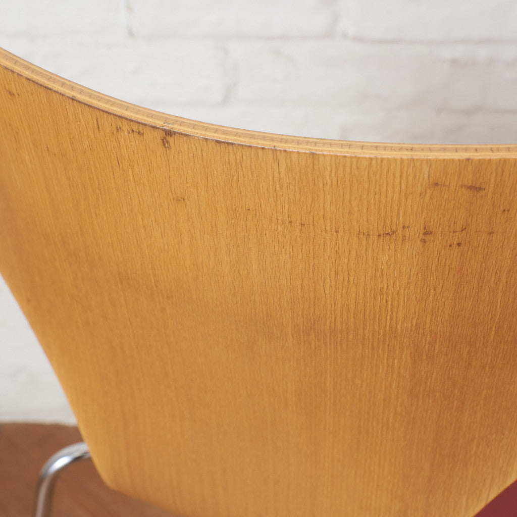 セブンチェア / フロントパディング