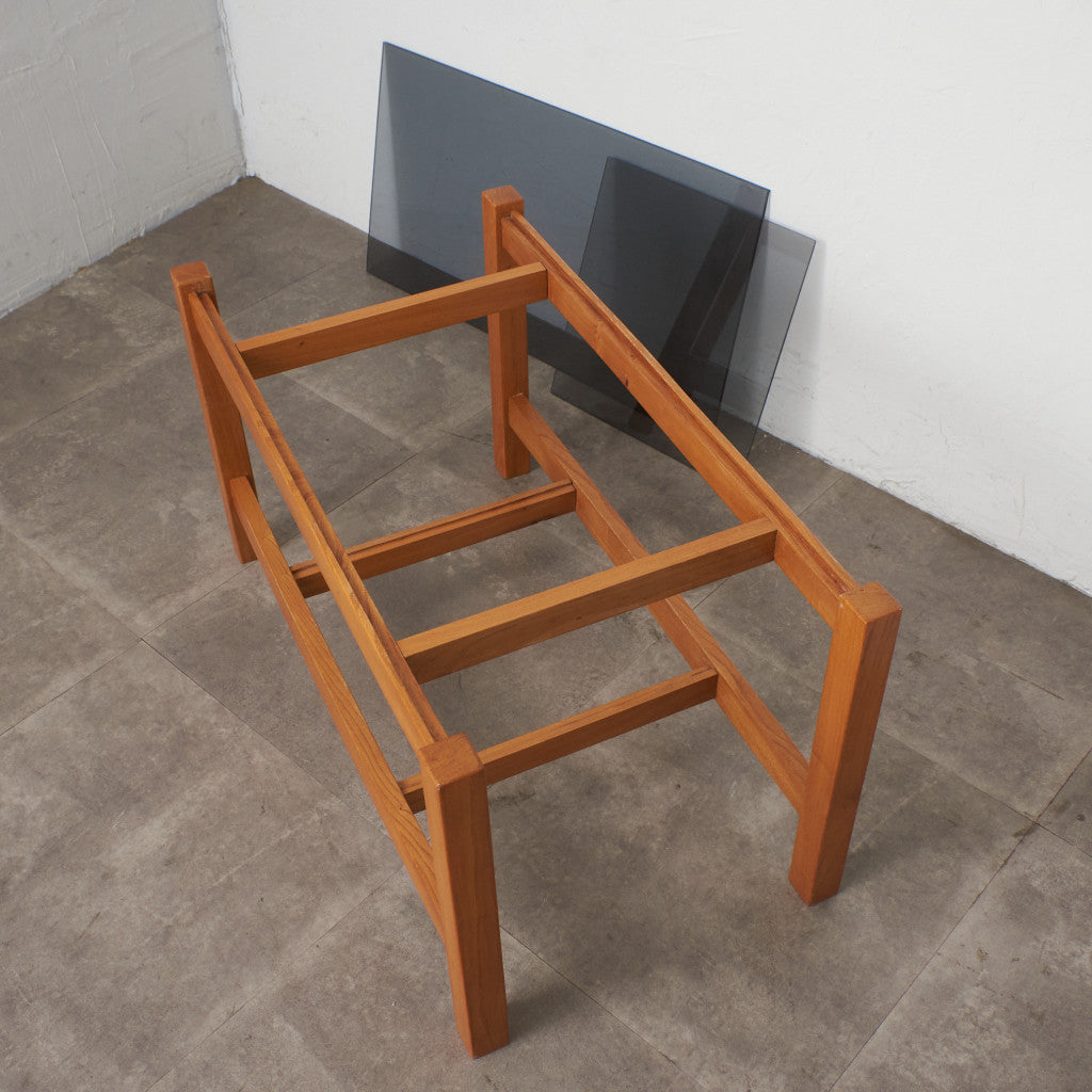 英国ヴィンテージ ガラストップ コーヒーテーブル