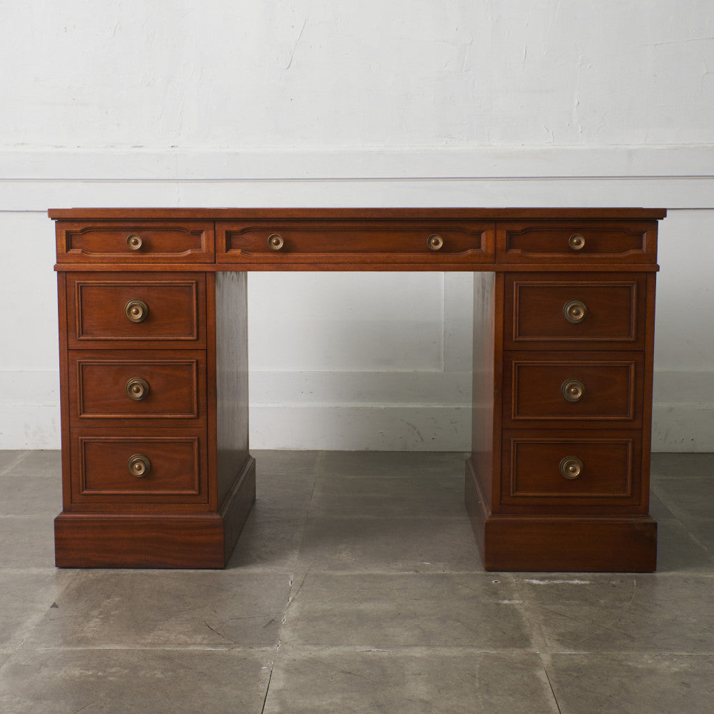 TRIUNE 両袖デスク