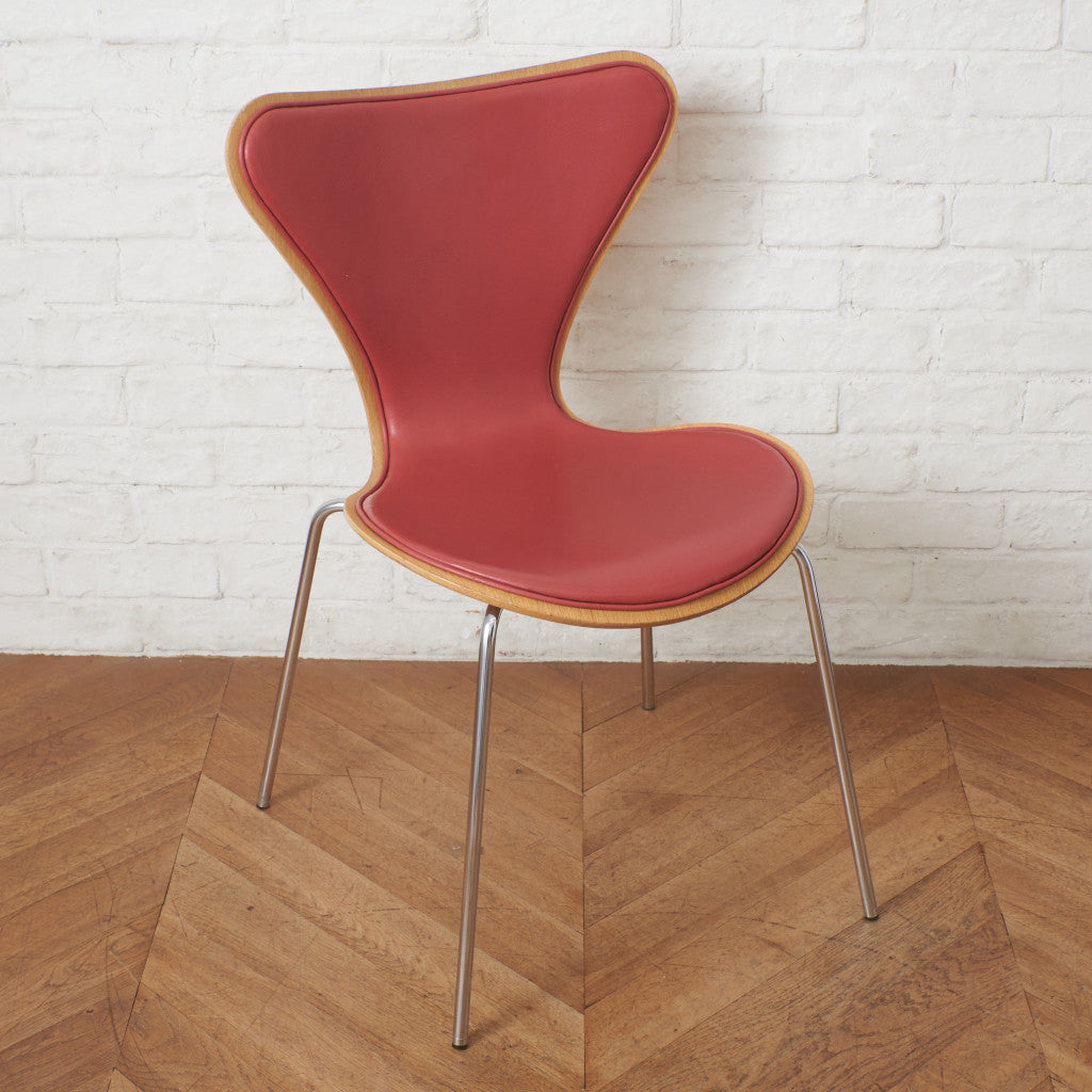 セブンチェア / フロントパディング