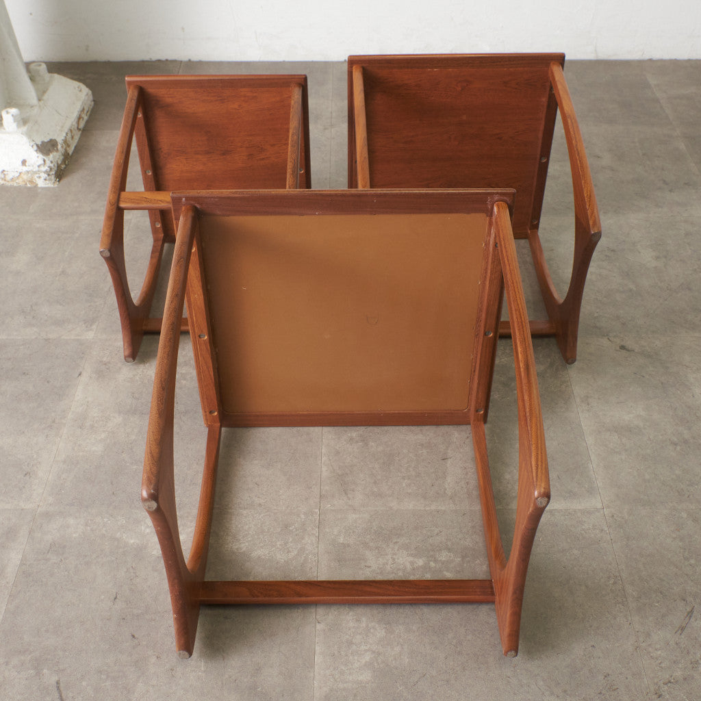 Astro セラミックタイルトップ ネストテーブル