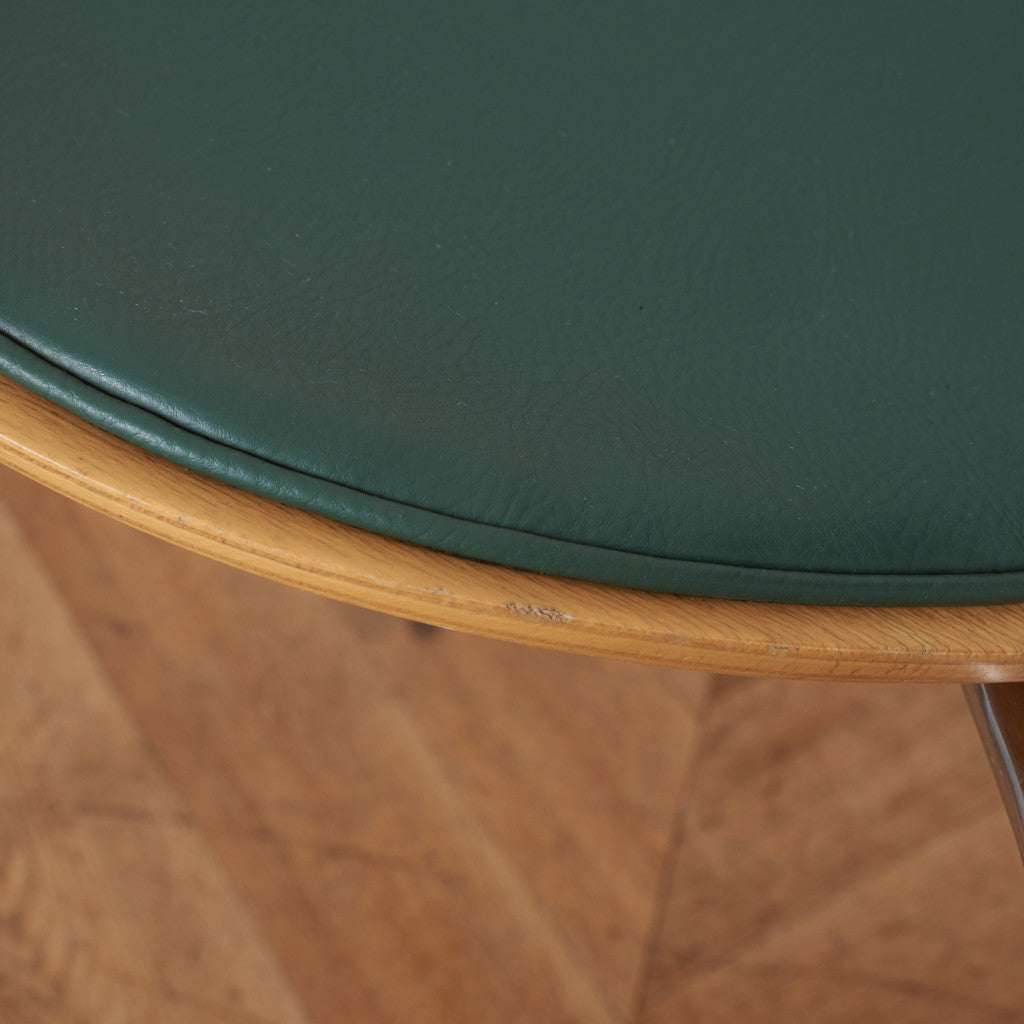 セブンチェア / フロントパディング