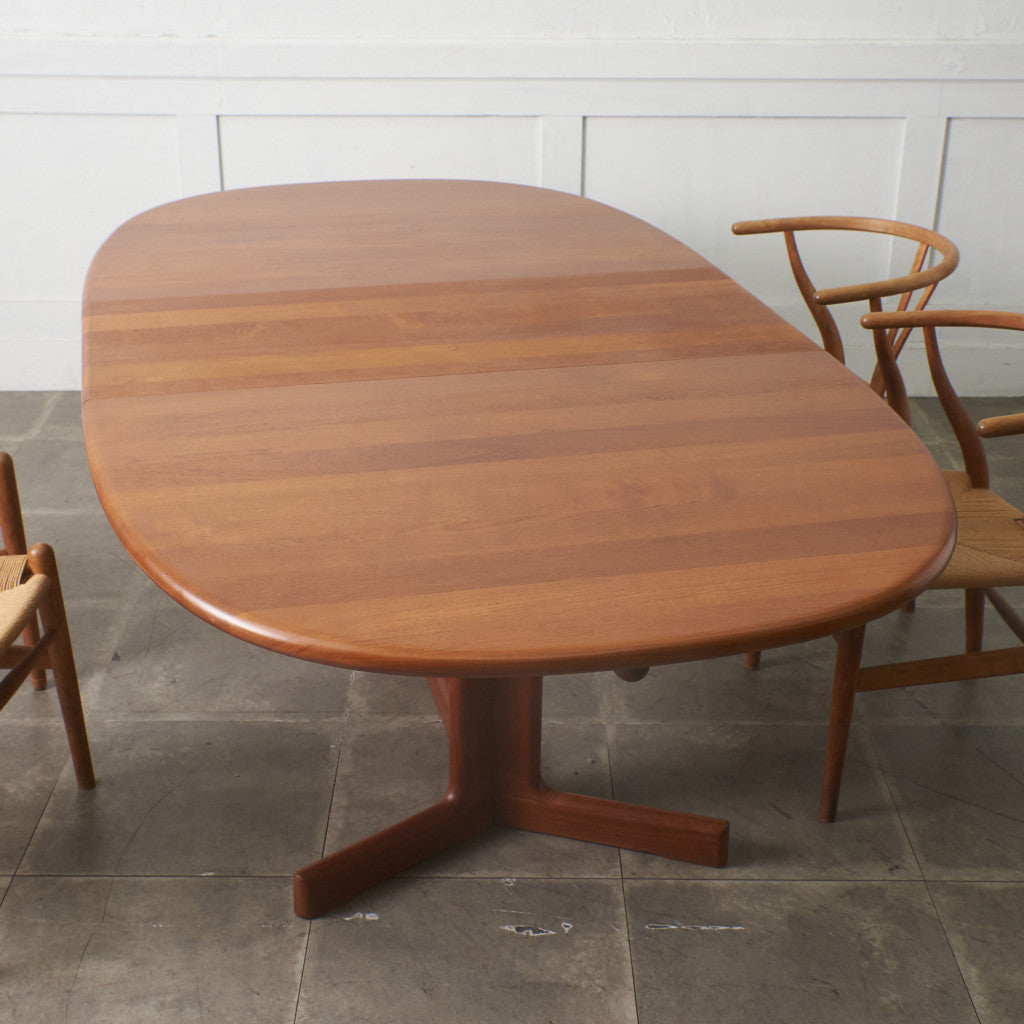 デンマーク エクステンション オーバルダイニングテーブル