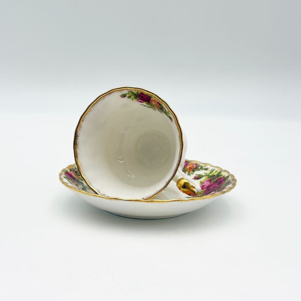 オールドカントリーローズ カップ＆ソーサー – rocca rocca