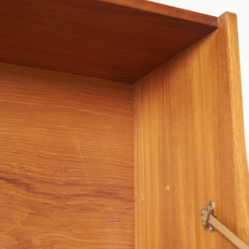 イギリス ヴィンテージ ハイサイドボード