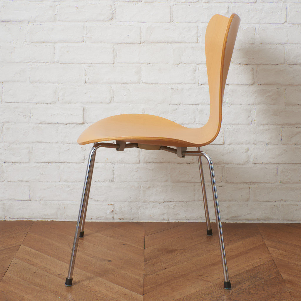 セブンチェア / ビーチ