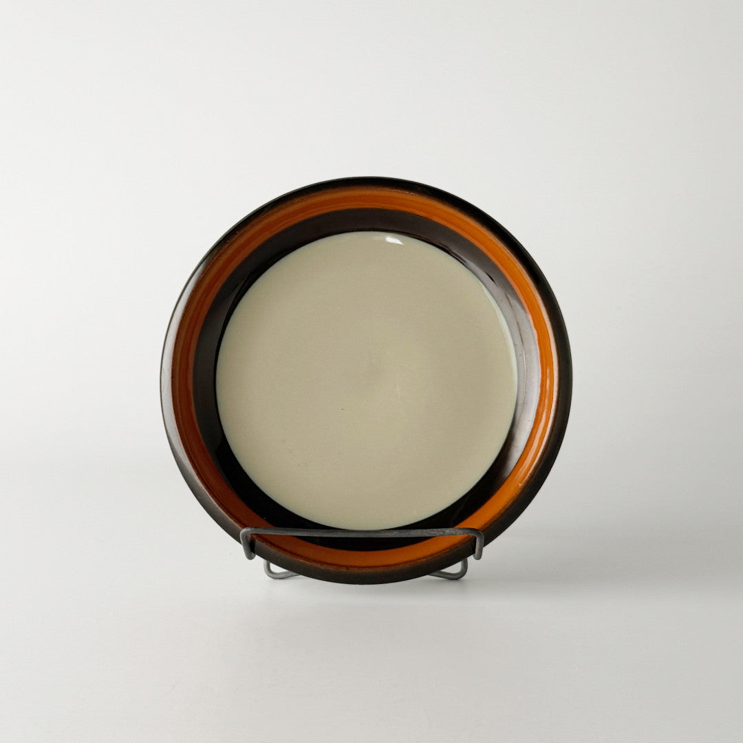 Annika アニカ ケーキプレート