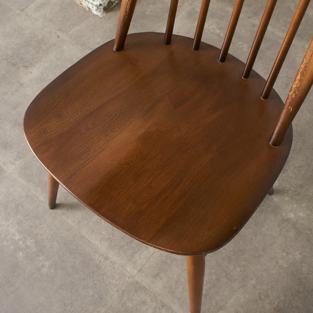 ヴィンテージ クエーカーチェア / ラウンドゴールドラベル