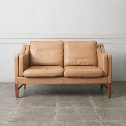 ETON 本革張り 2人掛けソファ