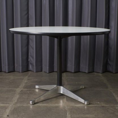 イームズ コントラクトベース ラウンドテーブル