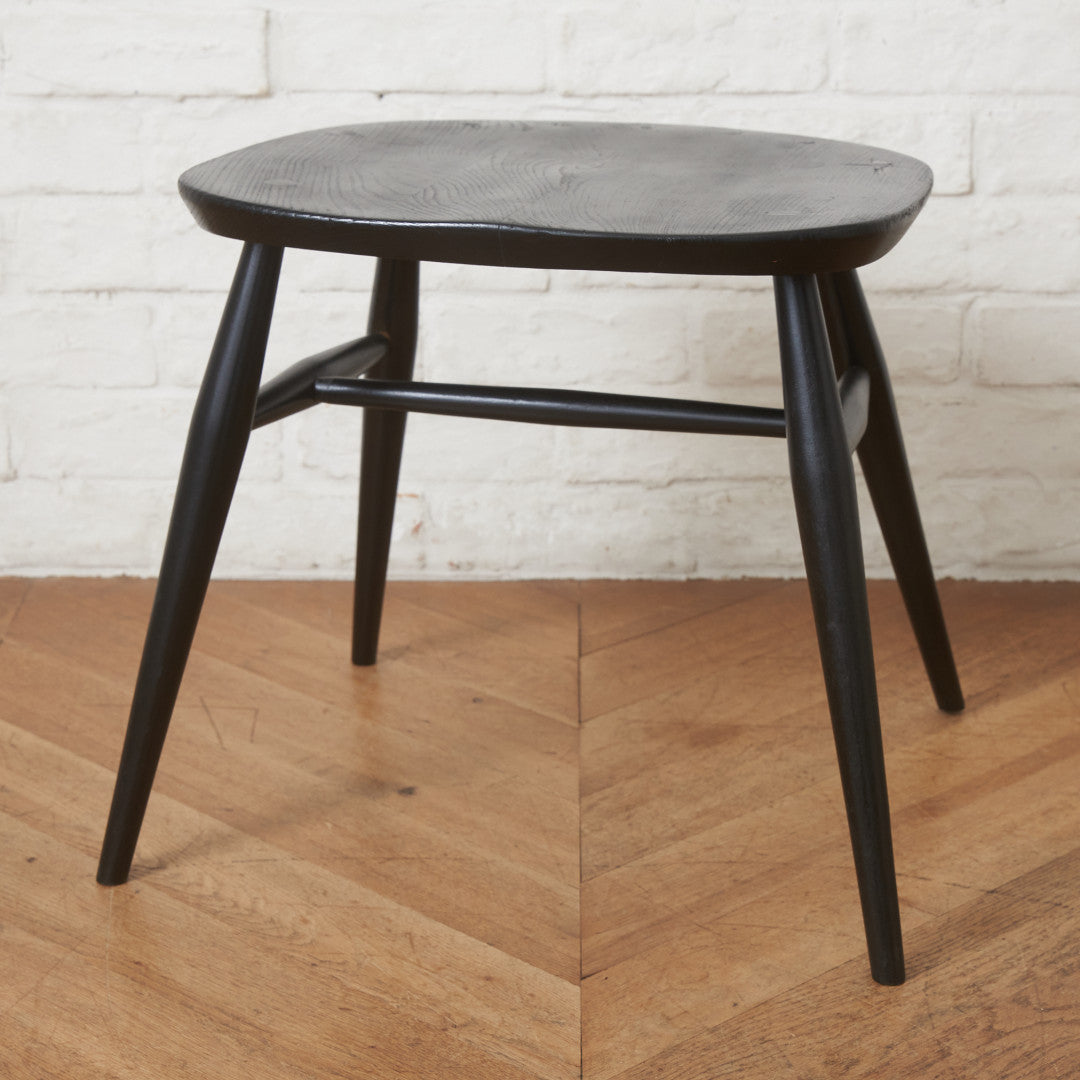 スツール・オットマン – rocca rocca