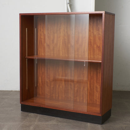 英国ヴィンテージ ナローガラスキャビネット