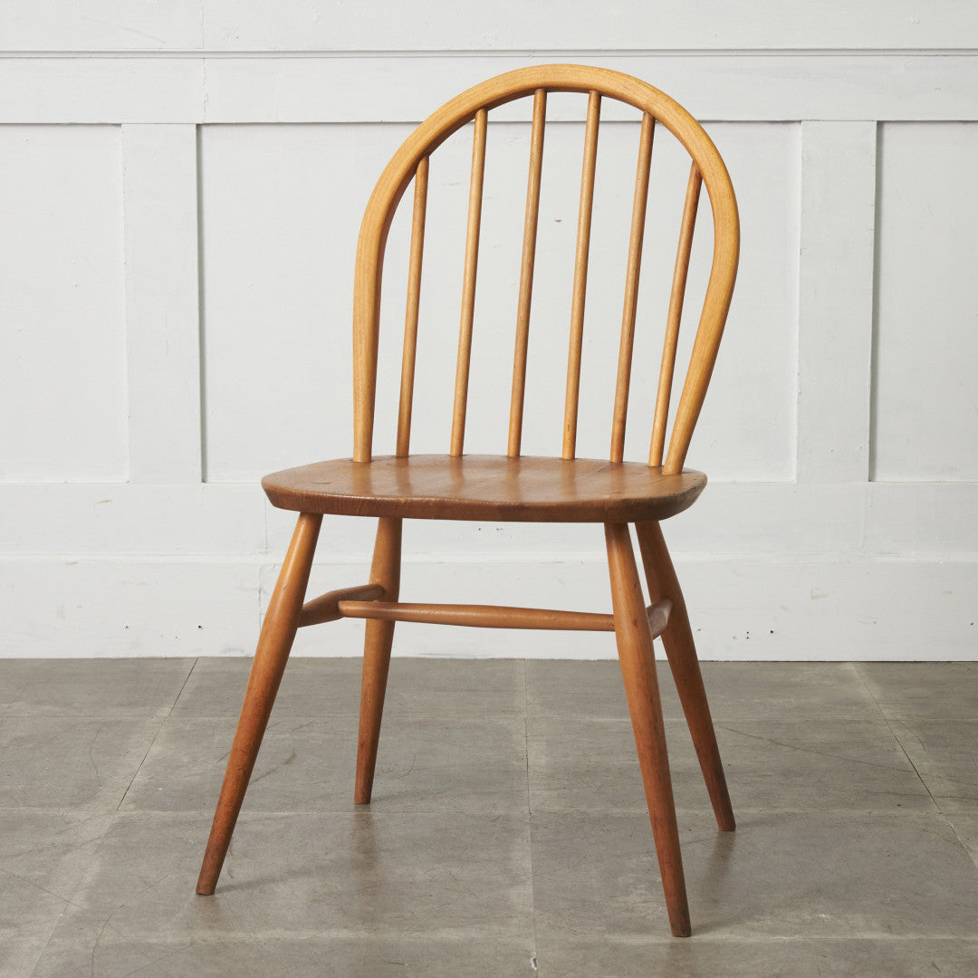 フープバックチェア