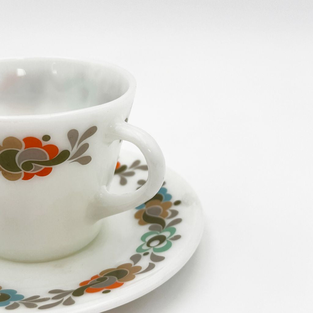 カーナビーデイジー カップ＆ソーサー