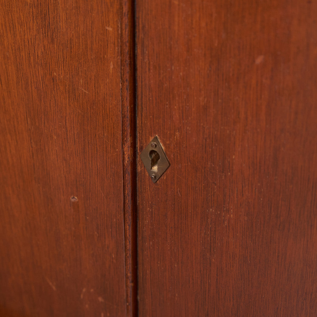 英国ヴィンテージ ガラスキャビネット