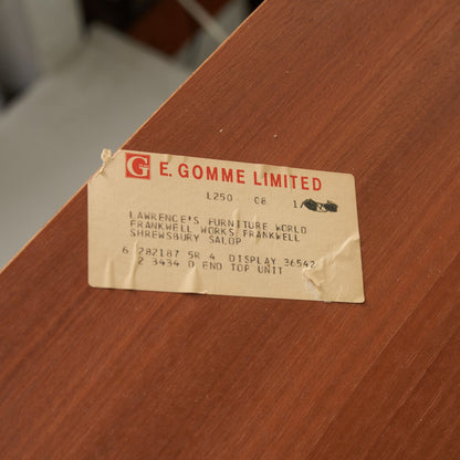 Fresco コーナーキャビネット