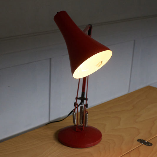 ヴィンテージ デスクランプ Model 90