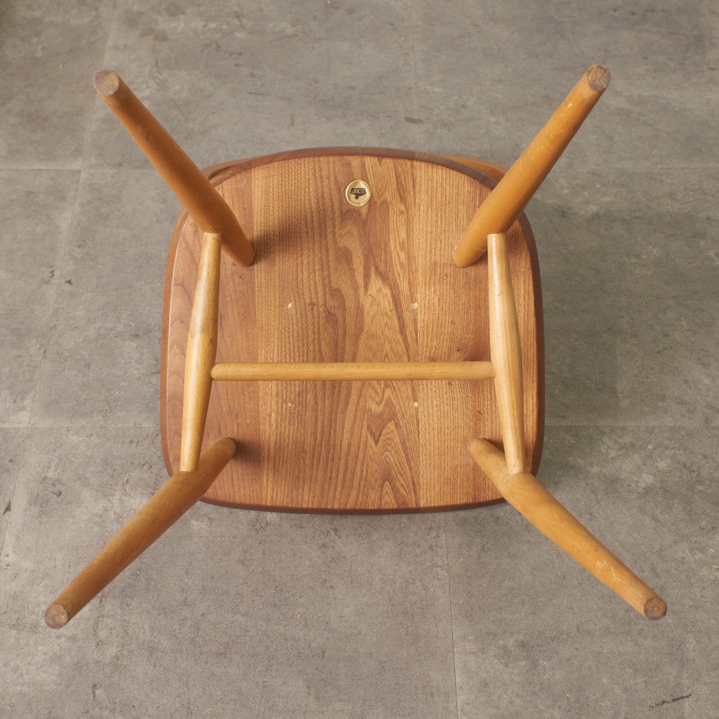 4本スポーク フープバックチェア