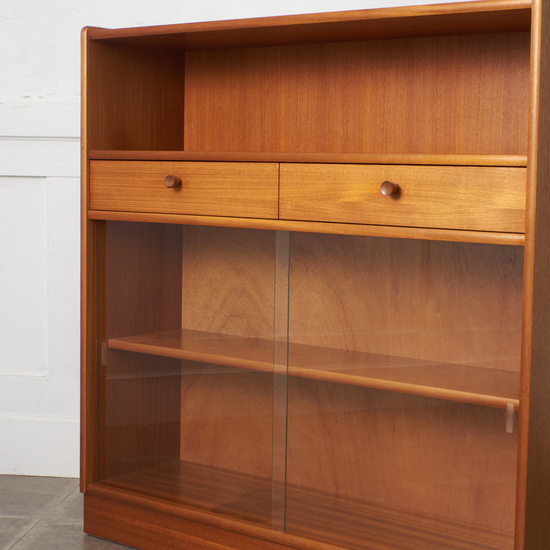 ヴィンテージ ガラスキャビネット