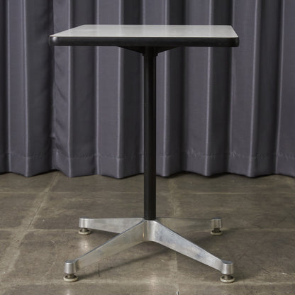 イームズ コントラクトベース テーブル