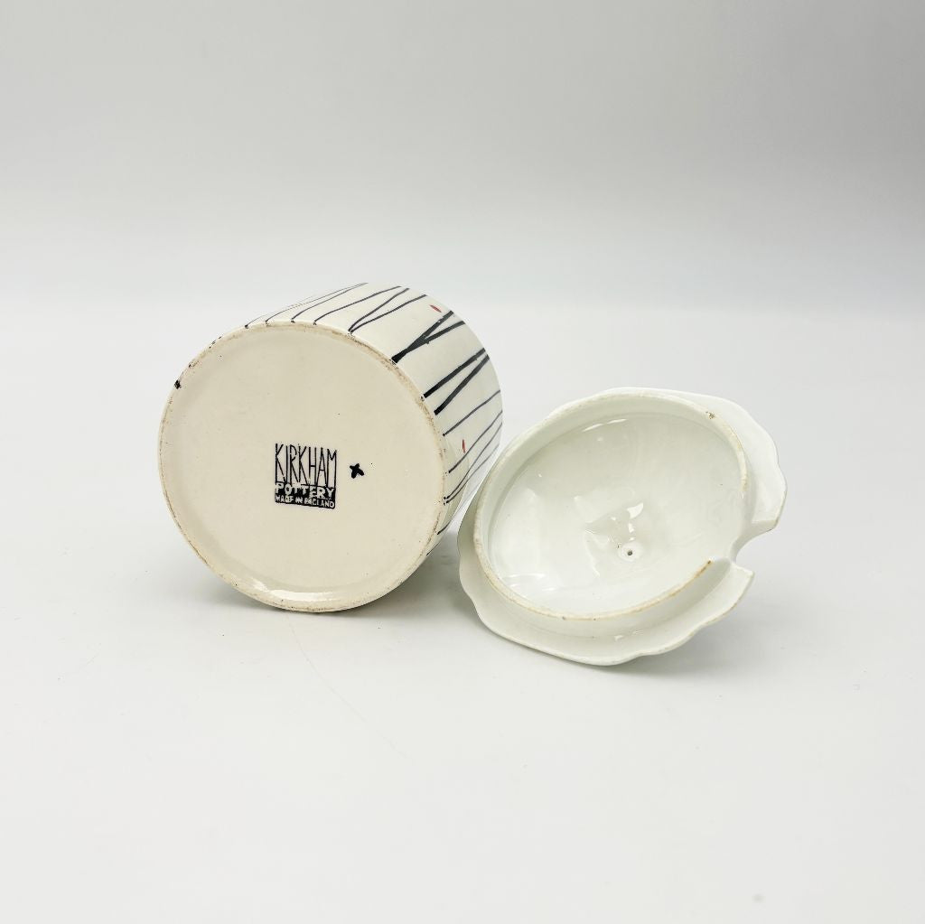 シュガーポット