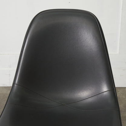 サイドシェルチェア スタッキングベース