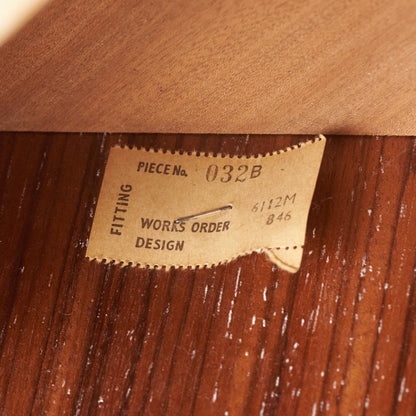 Brandon コーナーシェルフ